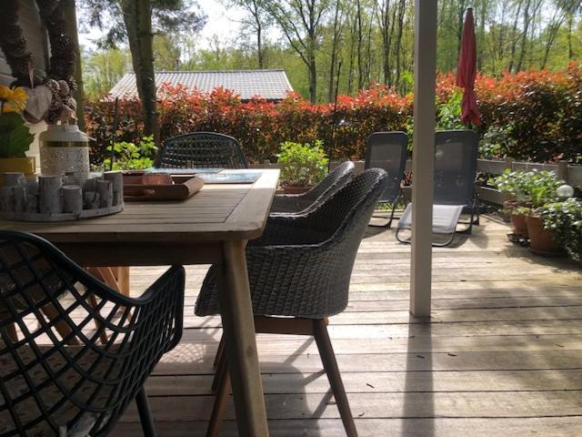 Chalet Luxe Free Wifi en Netflix Zutendaal Extérieur photo