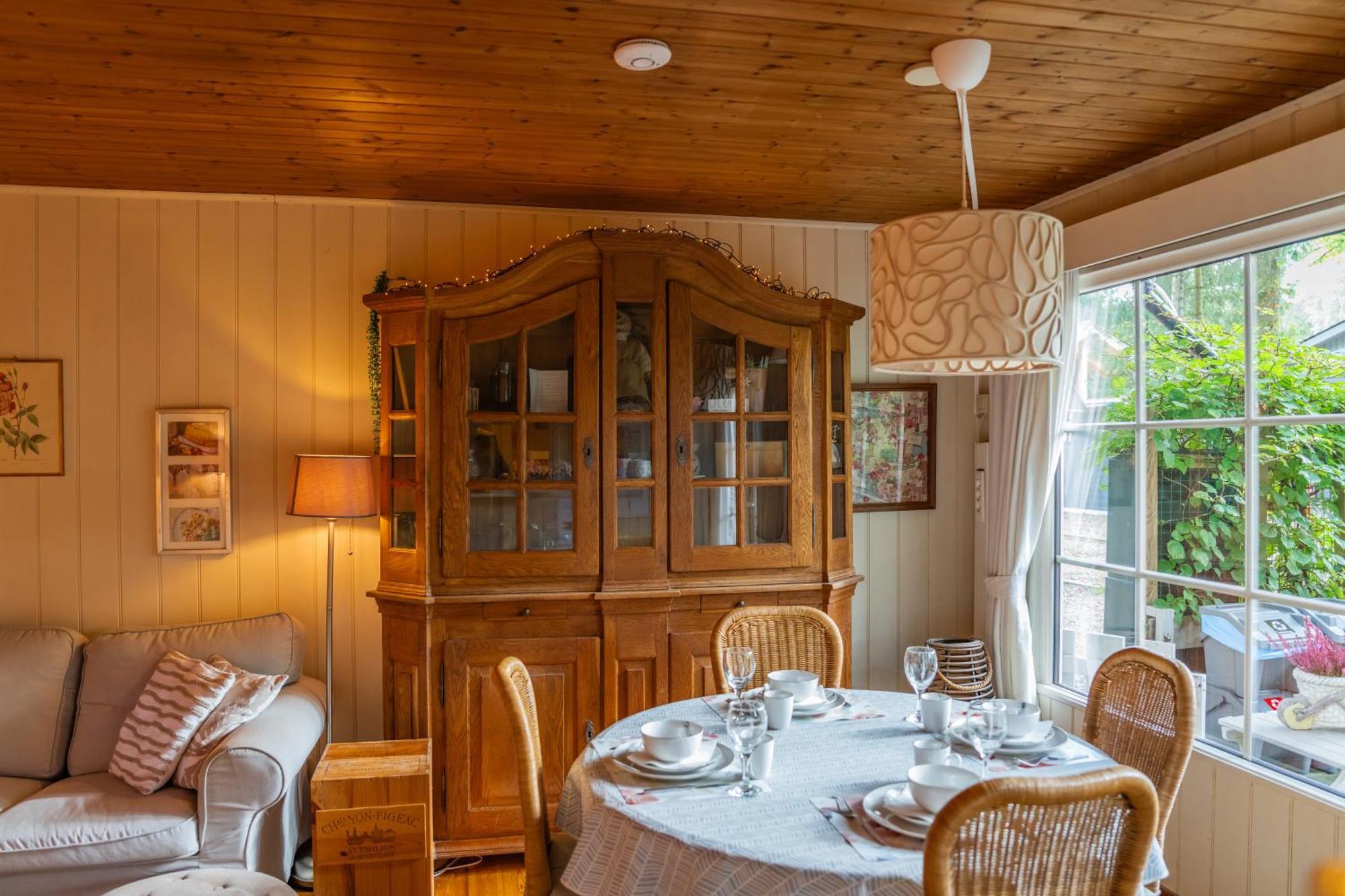 Chalet Luxe Free Wifi en Netflix Zutendaal Extérieur photo