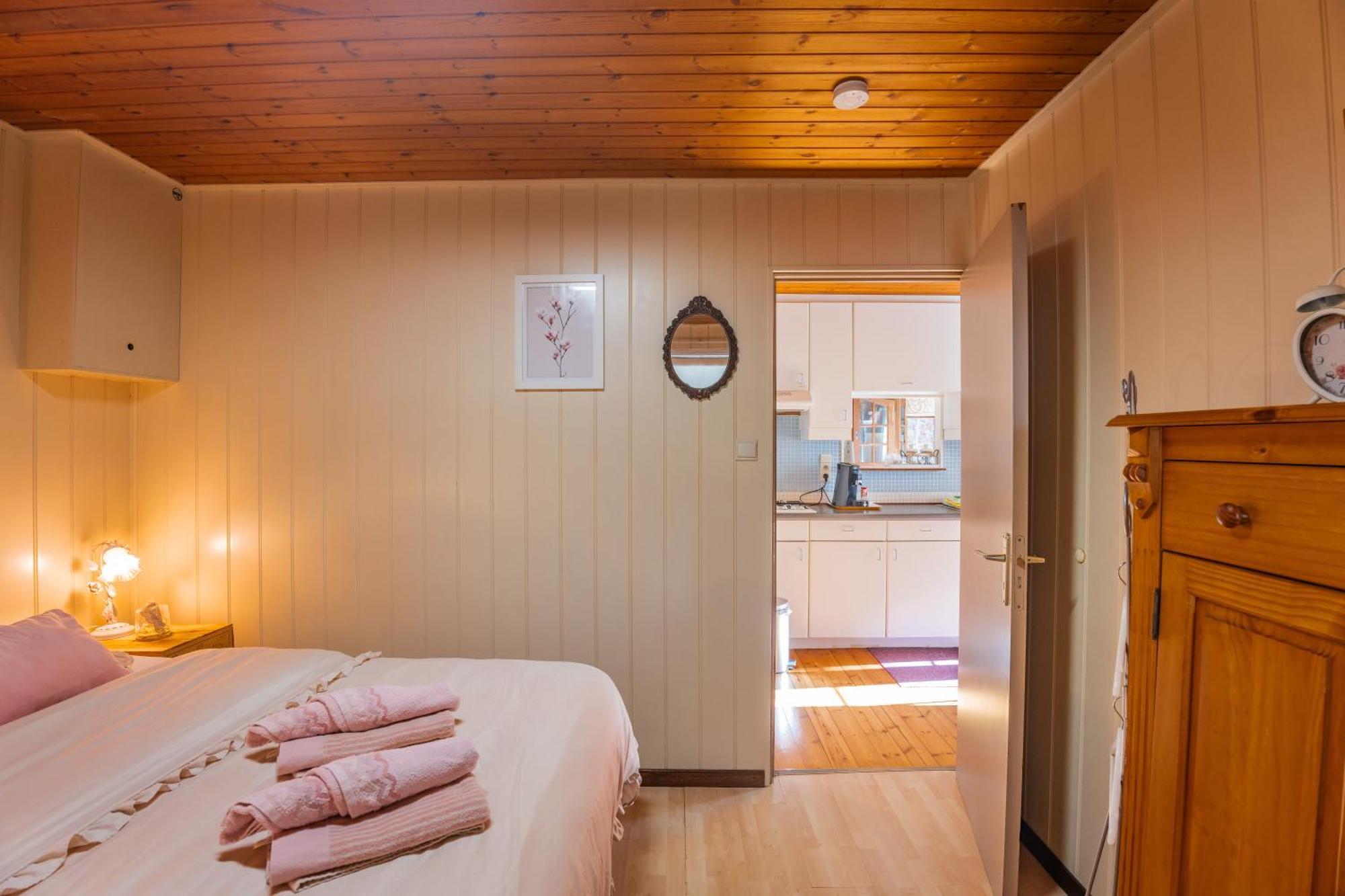 Chalet Luxe Free Wifi en Netflix Zutendaal Extérieur photo